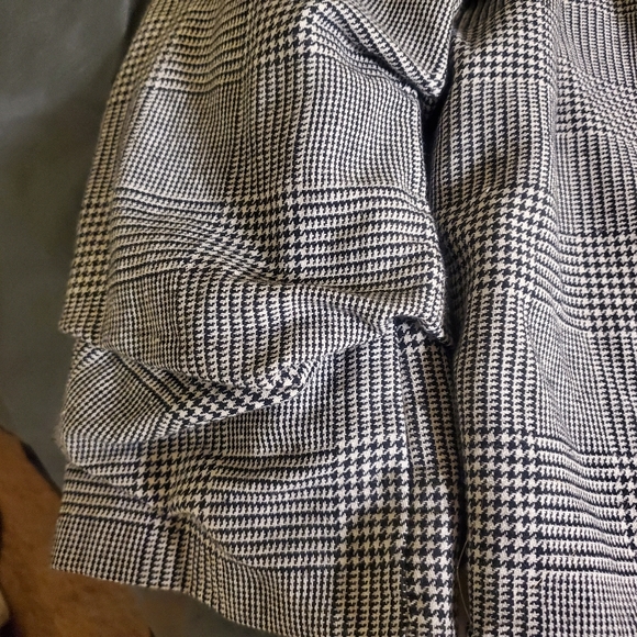 Size 18 - Picture 4 of 5